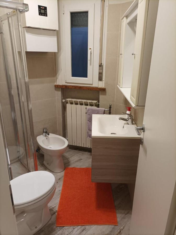 Lake View Studio Flat Riva del Garda Bagian luar foto