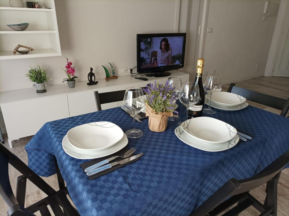 Lake View Studio Flat Riva del Garda Bagian luar foto